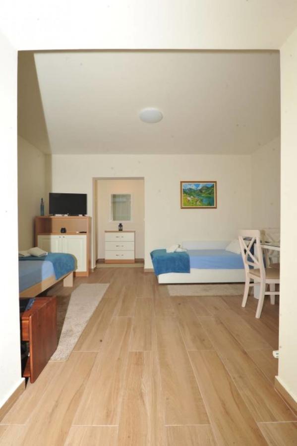 Apartments Olive Kotor Ngoại thất bức ảnh
