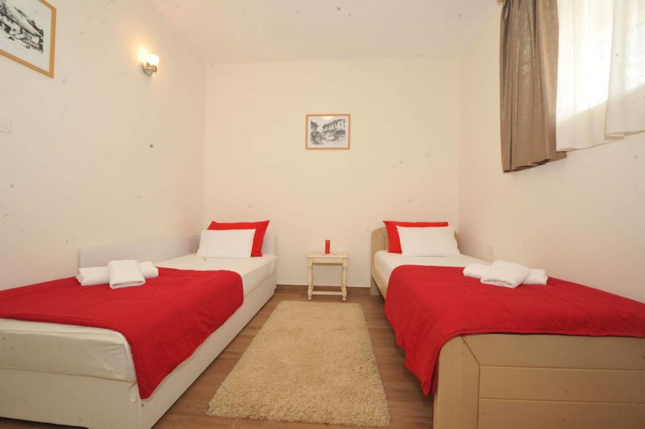 Apartments Olive Kotor Ngoại thất bức ảnh
