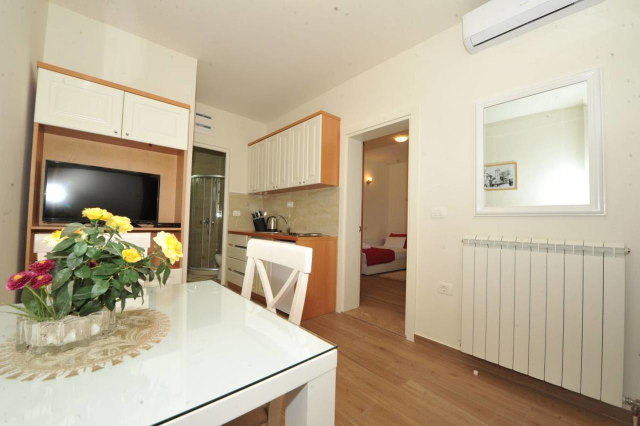 Apartments Olive Kotor Ngoại thất bức ảnh